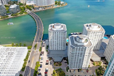 Купить кондоминиум в Майами, Флорида 2 спальни, 89.37м2, № 2048998 - фото 6