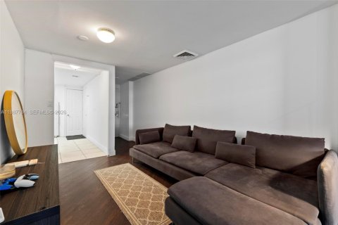 Купить кондоминиум в Майами, Флорида 2 спальни, 89.37м2, № 2048998 - фото 13