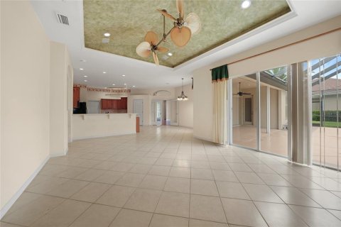 Villa ou maison à vendre à North Port, Floride: 4 chambres, 356.56 m2 № 1908133 - photo 18