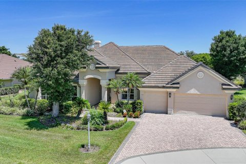 Villa ou maison à vendre à North Port, Floride: 4 chambres, 356.56 m2 № 1908133 - photo 1