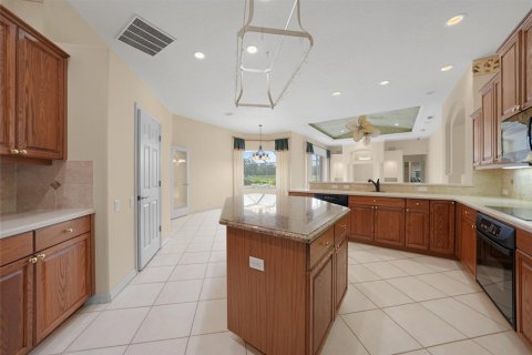 Villa ou maison à vendre à North Port, Floride: 4 chambres, 356.56 m2 № 1908133 - photo 15