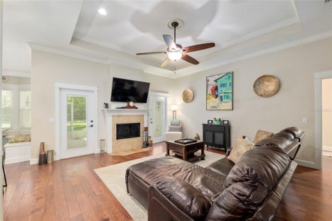 House in High Springs, Florida 4 bedrooms, 190.54 sq.m. № 1783193 - photo 18