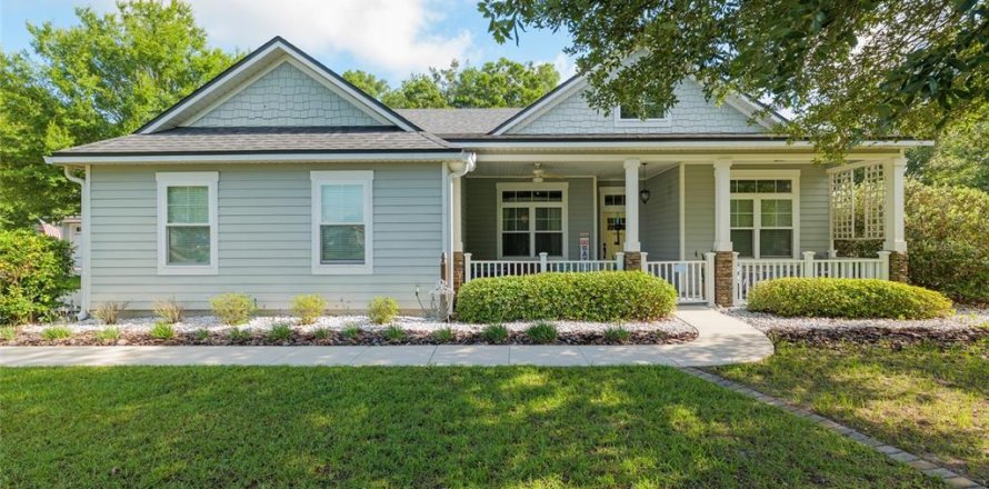 Casa en High Springs, Florida 4 dormitorios, 190.54 m2 № 1783193