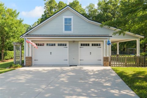 House in High Springs, Florida 4 bedrooms, 190.54 sq.m. № 1783193 - photo 4