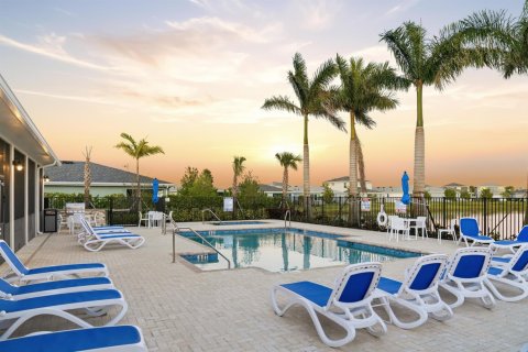 Villa ou maison à vendre à Port St. Lucie, Floride: 2 chambres, 160.16 m2 № 2087939 - photo 21