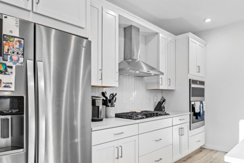 Villa ou maison à vendre à Port St. Lucie, Floride: 2 chambres, 160.16 m2 № 2087939 - photo 7