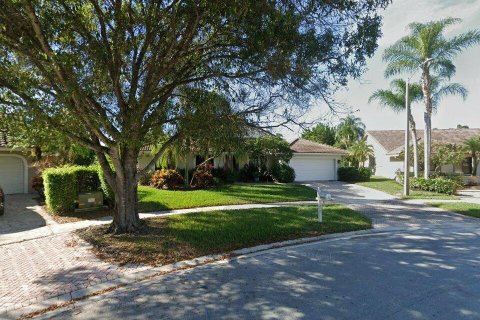Villa ou maison à louer à Plantation, Floride: 4 chambres, 246.28 m2 № 1229282 - photo 1
