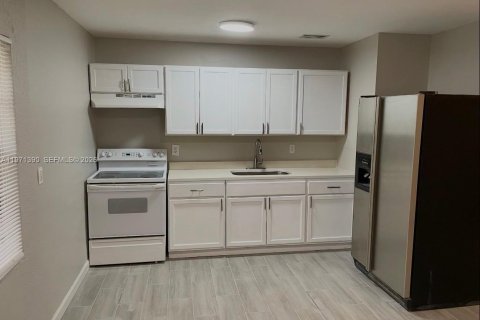 Купить виллу или дом в Сент-Луси, Флорида 3 спальни, 85.93м2, № 2032150 - фото 8