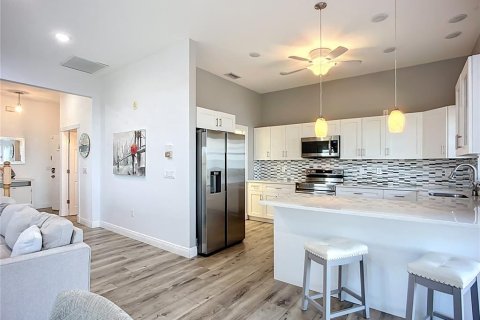 Adosado en alquiler en Bradenton, Florida, 3 dormitorios, 178 m2 № 1823010 - foto 13