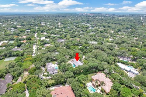 House in Pinecrest, Florida 5 bedrooms, 300.45 sq.m. № 1683582 - photo 8
