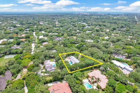 House in Pinecrest, Florida 5 bedrooms, 300.45 sq.m. № 1683582 - photo 6