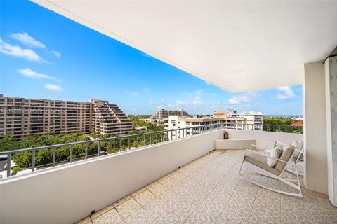 Condo in Key Biscayne, Florida, 2 bedrooms  № 1832436 - photo 12