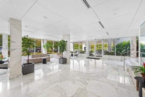 Condo in Key Biscayne, Florida, 2 bedrooms  № 1832436 - photo 21
