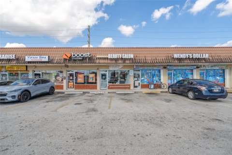 Immobilier commercial à vendre à Miami, Floride № 2082739 - photo 25