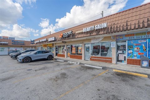 Immobilier commercial à vendre à Miami, Floride № 2082739 - photo 28