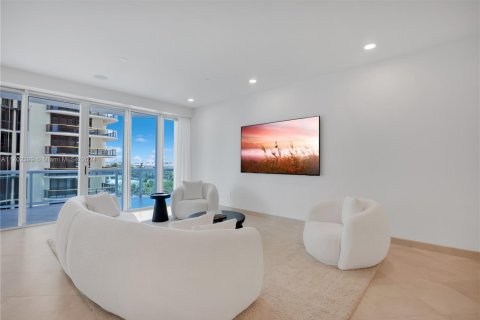 Condominio en venta en Bal Harbour, Florida, 2 dormitorios, 205.31 m2 № 1812168 - foto 6
