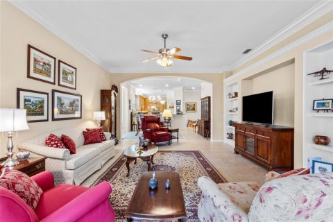 House in Venice, Florida 3 bedrooms, 205.78 sq.m. № 2410228 - photo 14