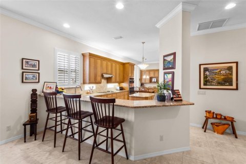 House in Venice, Florida 3 bedrooms, 205.78 sq.m. № 2410228 - photo 8