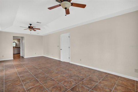House in Port Charlotte, Florida 4 bedrooms, 242.66 sq.m. № 2197645 - photo 3