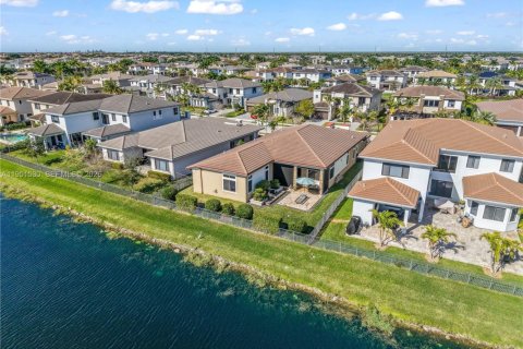 Casa en venta en Parkland, Florida, 5 dormitorios, 319.86 m2 № 2010544 - foto 8