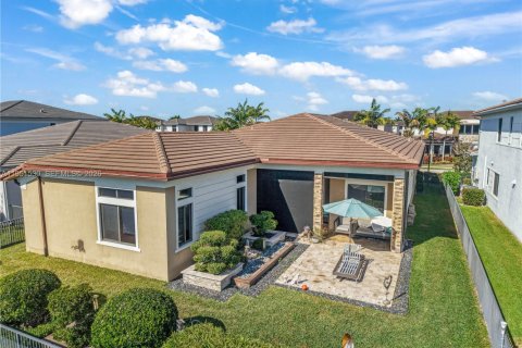 Casa en venta en Parkland, Florida, 5 dormitorios, 319.86 m2 № 2010544 - foto 6