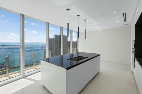 Copropriété à louer à Miami, Floride: 4 chambres, 313.55 m2 № 2049609 - photo 15