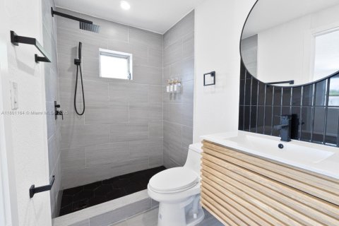 Casa en venta en North Miami, Florida, 3 dormitorios, 98.85 m2 № 1683388 - foto 13