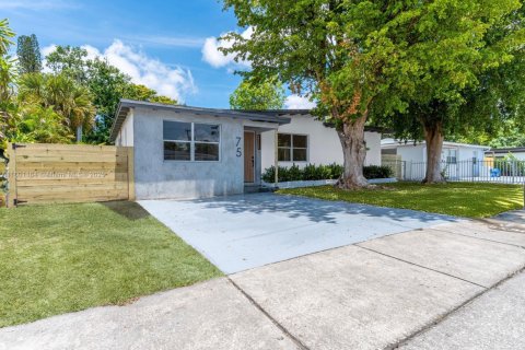 Casa en venta en North Miami, Florida, 3 dormitorios, 98.85 m2 № 1683388 - foto 3