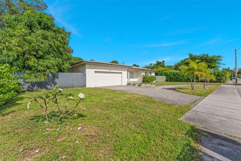 Villa ou maison à vendre à Miami, Floride: 3 chambres, 149.94 m2 № 1975638 - photo 27