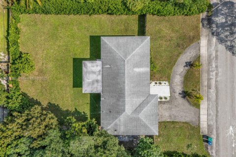 Villa ou maison à vendre à Miami, Floride: 3 chambres, 149.94 m2 № 1975638 - photo 24