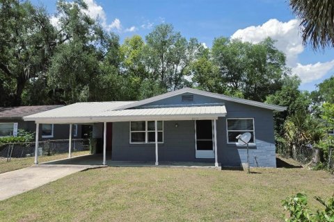 Casa en Leesburg, Florida 3 dormitorios, 95.32 m2 № 2157665