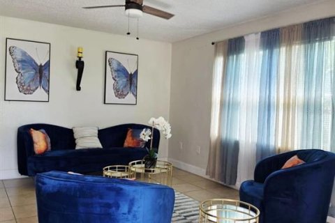 Casa en venta en Leesburg, Florida, 3 dormitorios, 95.32 m2 № 2157665 - foto 4
