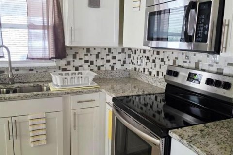 Casa en venta en Leesburg, Florida, 3 dormitorios, 95.32 m2 № 2157665 - foto 8