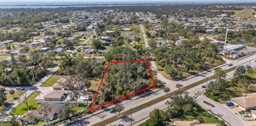 Terrain à Englewood, Floride № 1544259