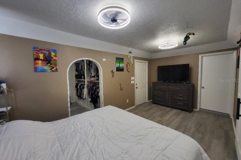 House in Mount Dora, Florida 3 bedrooms, 113.71 sq.m. № 1885274 - photo 8