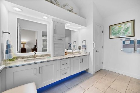 Copropriété à vendre à Bradenton, Floride: 2 chambres, 202.81 m2 № 2120287 - photo 17