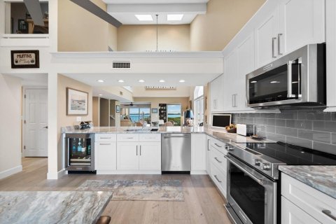Copropriété à vendre à Bradenton, Floride: 2 chambres, 202.81 m2 № 2120287 - photo 13