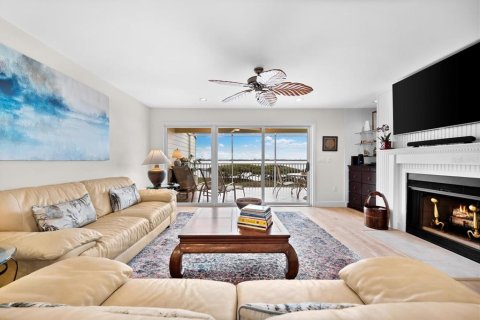 Copropriété à vendre à Bradenton, Floride: 2 chambres, 202.81 m2 № 2120287 - photo 2