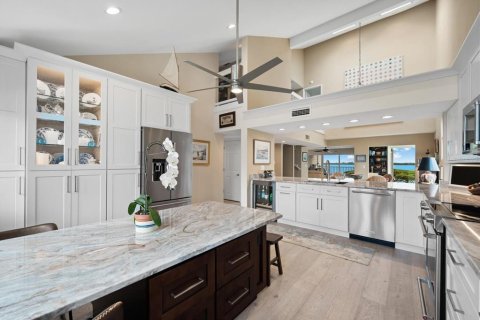 Copropriété à vendre à Bradenton, Floride: 2 chambres, 202.81 m2 № 2120287 - photo 12