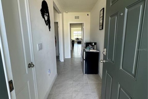 House in Haines City, Florida 4 bedrooms, 173.45 sq.m. № 1662713 - photo 5