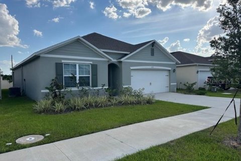 House in Haines City, Florida 4 bedrooms, 173.45 sq.m. № 1662713 - photo 4