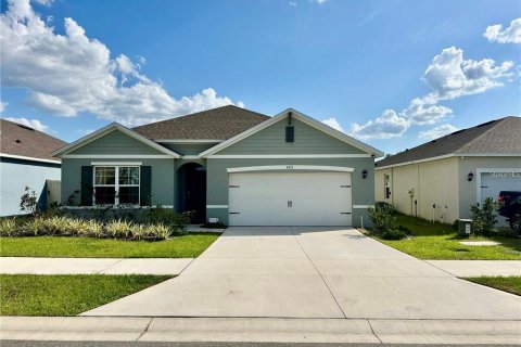 House in Haines City, Florida 4 bedrooms, 173.45 sq.m. № 1662713 - photo 1