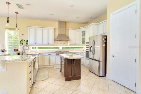 House in Windermere, Florida 6 bedrooms, 586.03 sq.m. № 2210402 - photo 14