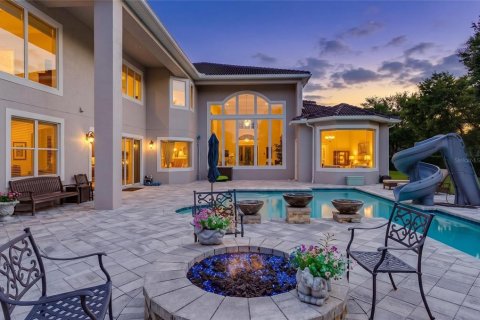 House in Windermere, Florida 6 bedrooms, 586.03 sq.m. № 2210402 - photo 4