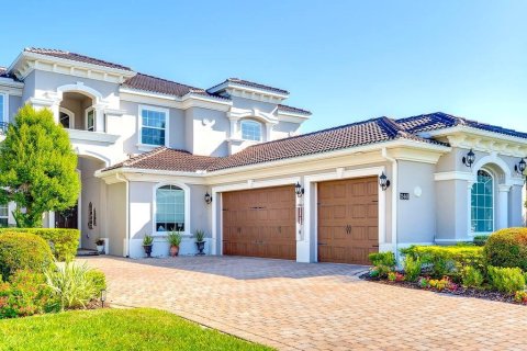 House in Windermere, Florida 6 bedrooms, 586.03 sq.m. № 2210402 - photo 6