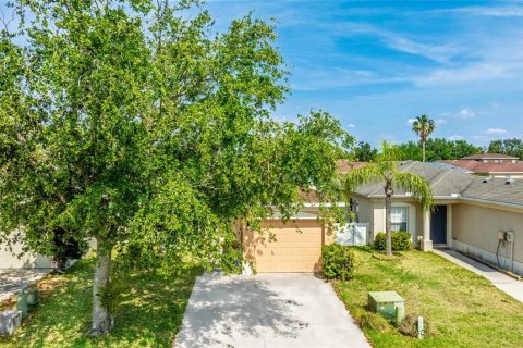 House in Palmetto, Florida 3 bedrooms, 102.19 sq.m. № 1855629 - photo 3