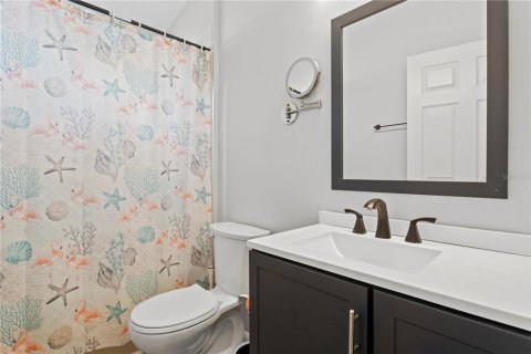 House in Tampa, Florida 4 bedrooms, 208.84 sq.m. № 1869854 - photo 27