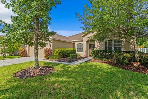 House in Tampa, Florida 4 bedrooms, 208.84 sq.m. № 1869854 - photo 4