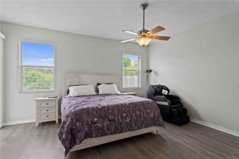 House in Tampa, Florida 4 bedrooms, 208.84 sq.m. № 1869854 - photo 19
