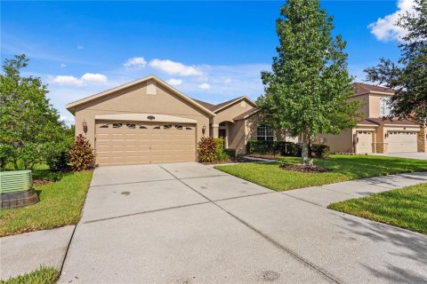 House in Tampa, Florida 4 bedrooms, 208.84 sq.m. № 1869854 - photo 2